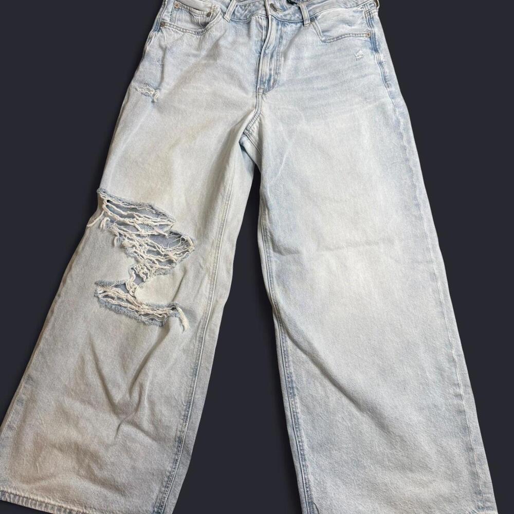 American Eagle Super High Rise Baggy Wide Leg ankle Jeans - Size 8 - Picture 3 of 5